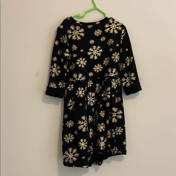 Cat & Jack Girls gold snow flake dress - Picture 2 of 4